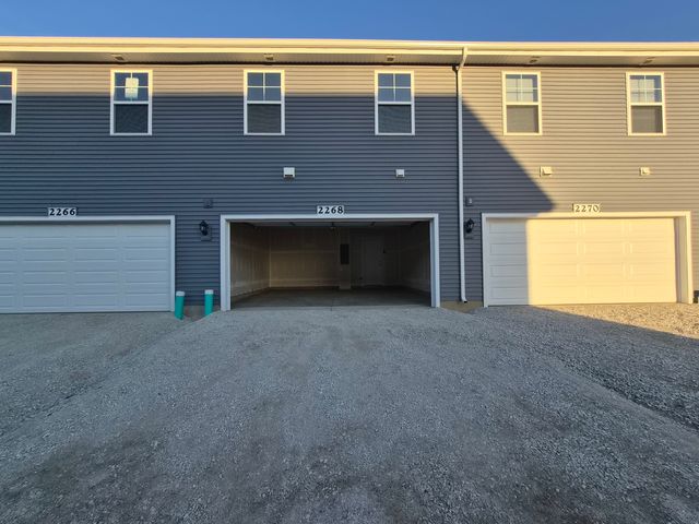 2268 Barbera Drive 2268, Oswego, IL 60543