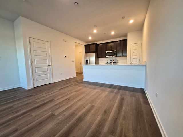 2268 Barbera Drive 2268, Oswego, IL 60543