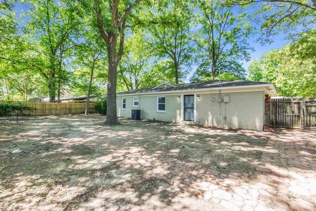 1442 WALTON RD, Memphis, TN 38117