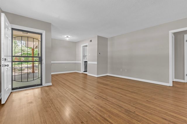 1442 WALTON RD, Memphis, TN 38117