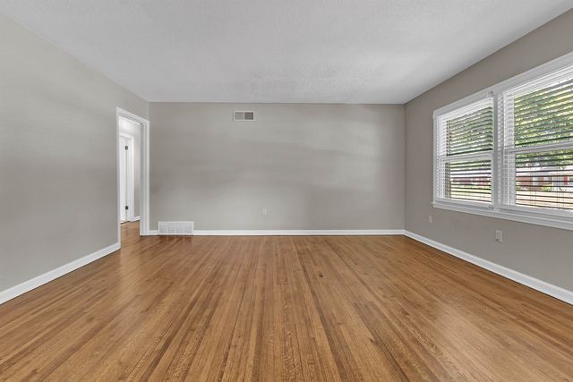 1442 WALTON RD, Memphis, TN 38117