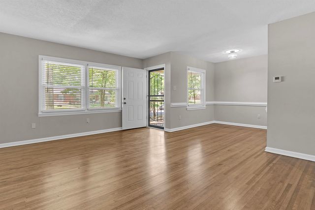 1442 WALTON RD, Memphis, TN 38117