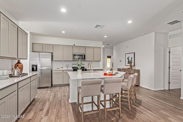 9890 N Swift Fox Place, Marana, AZ 85653