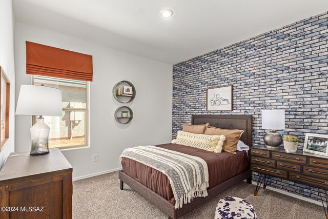 9890 N Swift Fox Place, Marana, AZ 85653