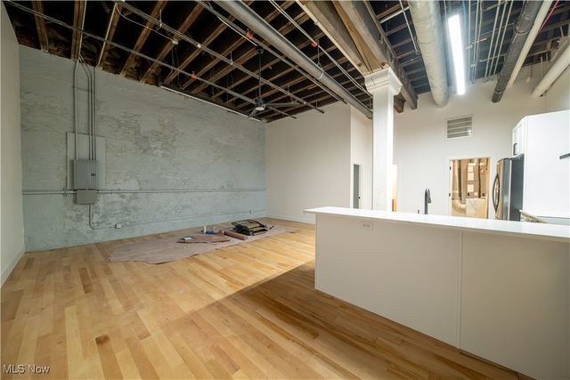 635 W Lakeside Avenue 126-A, Cleveland, OH 44113