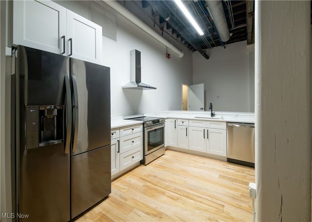 635 W Lakeside Avenue 126-A, Cleveland, OH 44113