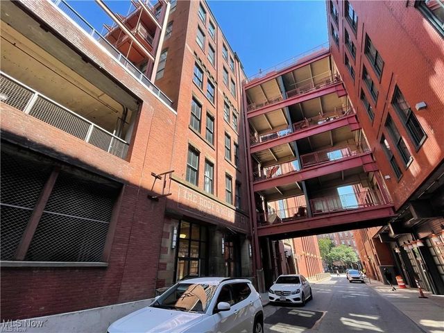 635 W Lakeside Avenue 126-A, Cleveland, OH 44113