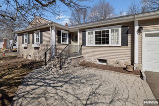 629 Pulis Avenue, Mahwah, NJ 07430