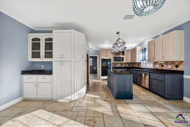 117 Richfield Circle, Kathleen, GA 31047