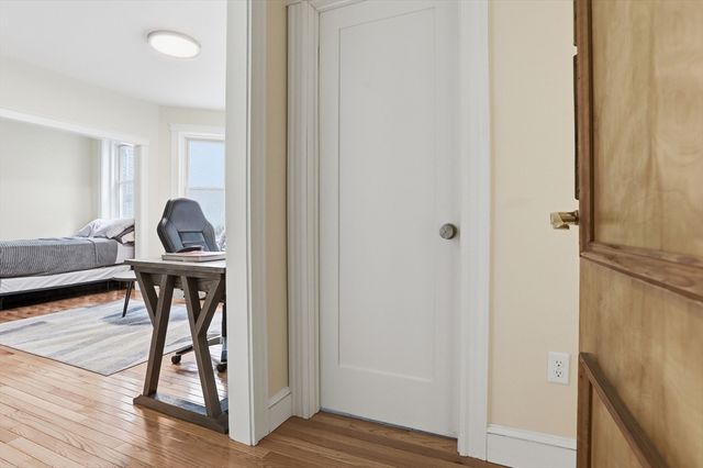 131 Park Dr 2, Boston, MA 02215