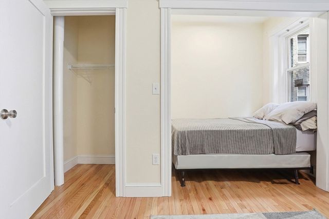 131 Park Dr 2, Boston, MA 02215