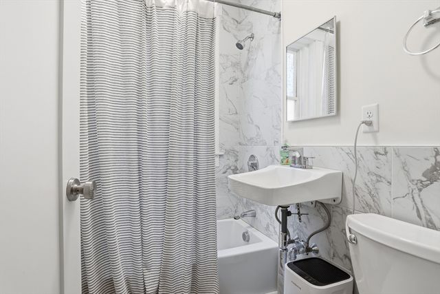 131 Park Dr 2, Boston, MA 02215