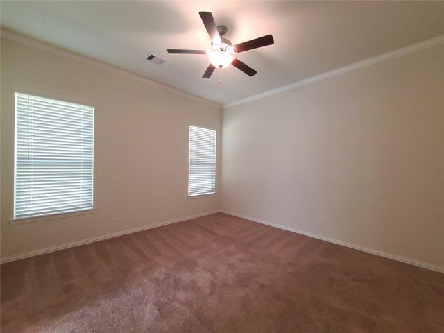 412 Auburn Pines Drive, Montgomery, TX 77316