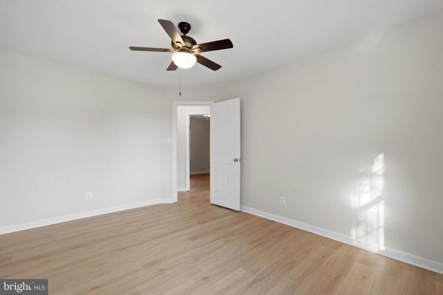 2760 SUN VALLEY DR, Waldorf, MD 20603