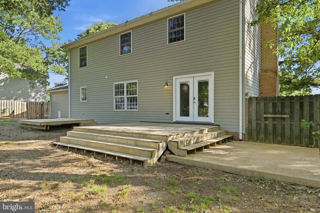2760 SUN VALLEY DR, Waldorf, MD 20603
