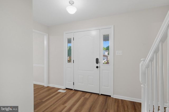 2760 SUN VALLEY DR, Waldorf, MD 20603