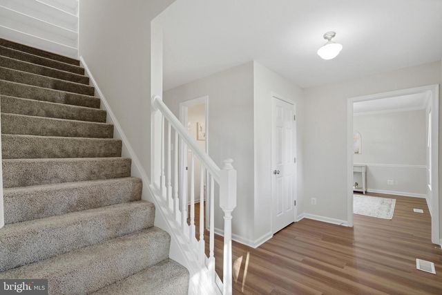 2760 SUN VALLEY DR, Waldorf, MD 20603