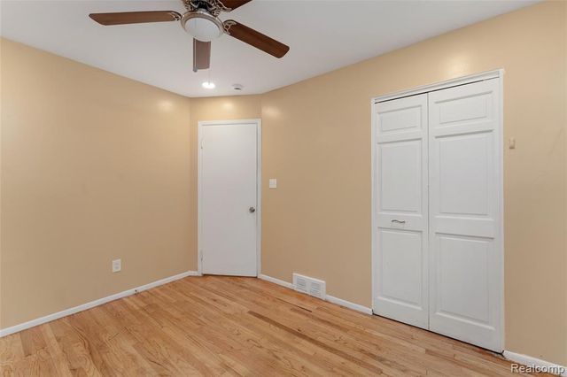 18547 Anglin Street, Detroit, MI 48234