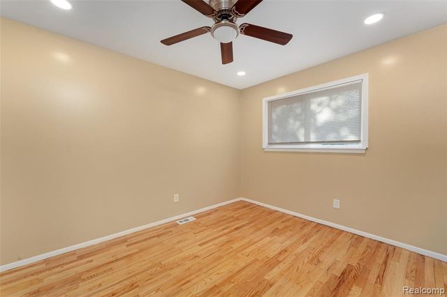 18547 Anglin Street, Detroit, MI 48234