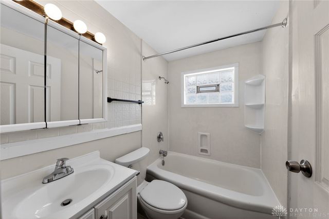 2218 Finland Drive, Dayton, OH 45439