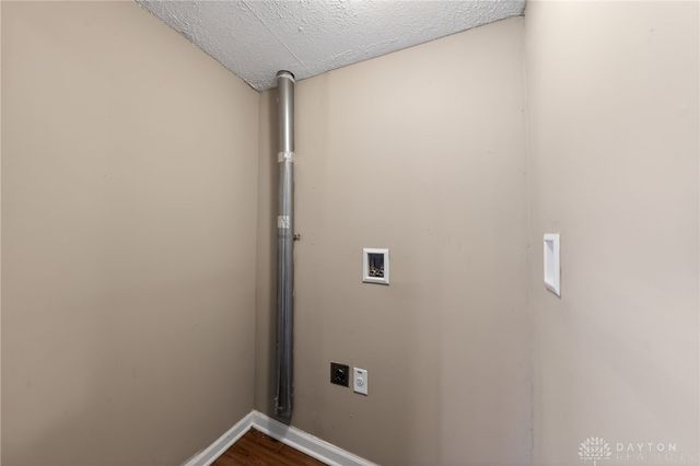 2218 Finland Drive, Dayton, OH 45439