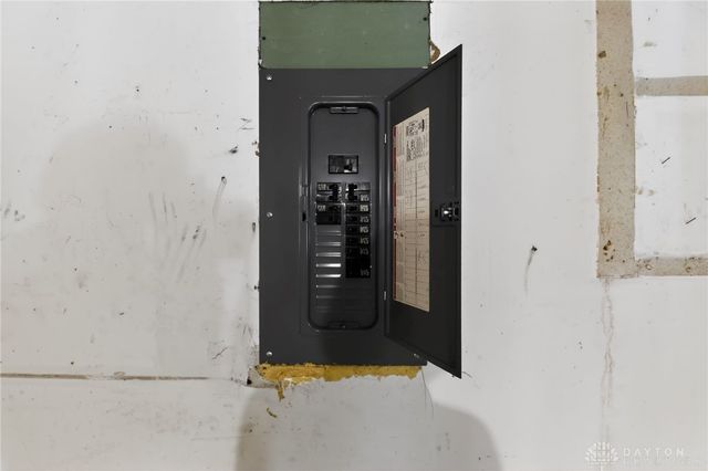 2218 Finland Drive, Dayton, OH 45439