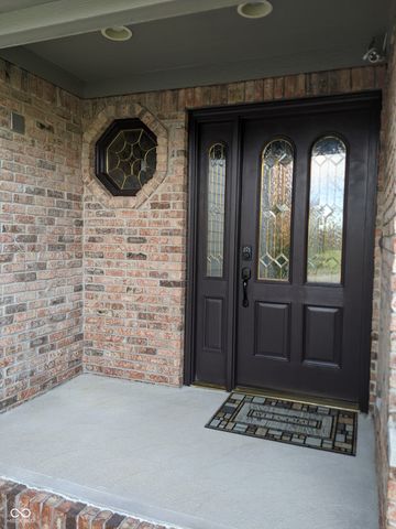 624 Hacienda Place, Greenwood, IN 46143