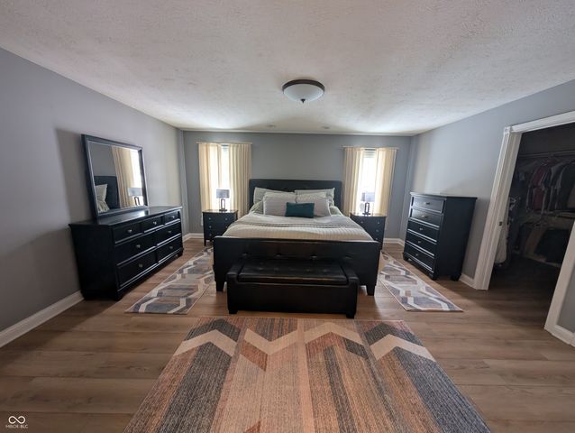 624 Hacienda Place, Greenwood, IN 46143