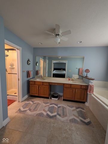 624 Hacienda Place, Greenwood, IN 46143