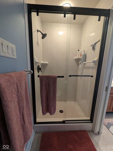 624 Hacienda Place, Greenwood, IN 46143