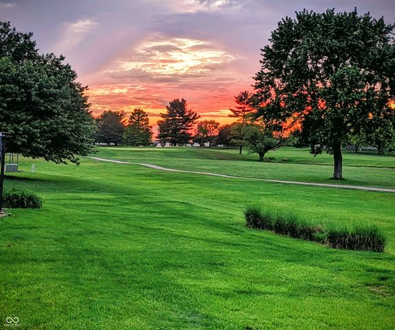 624 Hacienda Place, Greenwood, IN 46143