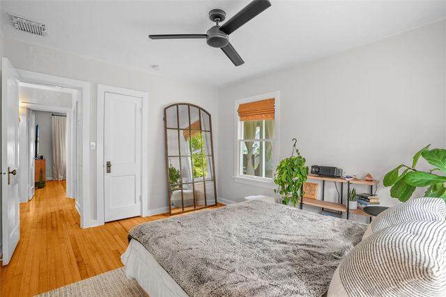 1510 14TH STREET N, St Petersburg, FL 33704