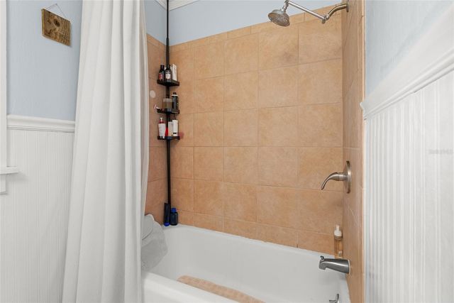 1510 14TH STREET N, St Petersburg, FL 33704