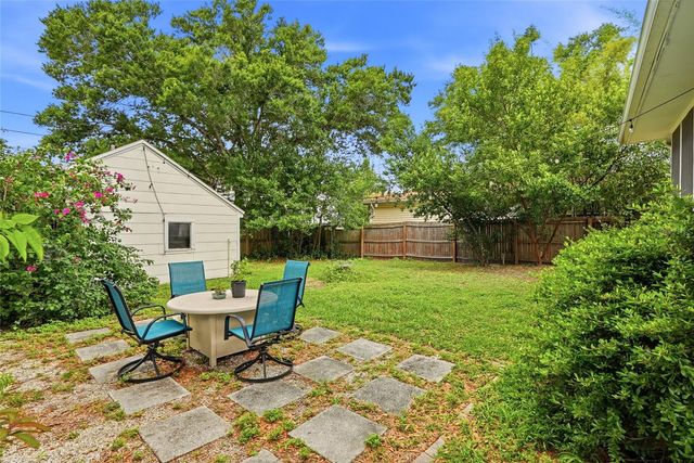 1510 14TH STREET N, St Petersburg, FL 33704