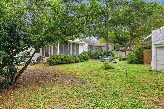 1510 14TH STREET N, St Petersburg, FL 33704