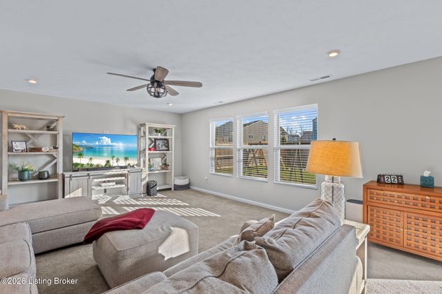 1305 Bogard Ln, Mt Washington, KY 40047