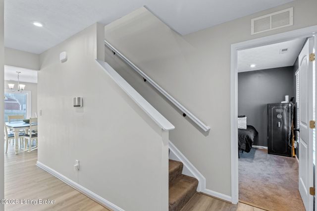 1305 Bogard Ln, Mt Washington, KY 40047