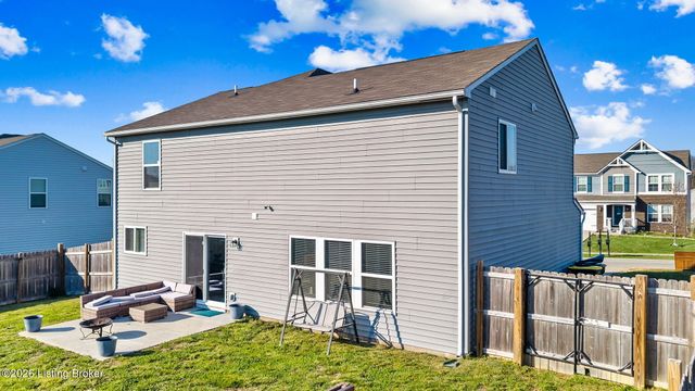 1305 Bogard Ln, Mt Washington, KY 40047