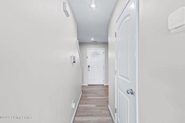 1305 Bogard Ln, Mt Washington, KY 40047