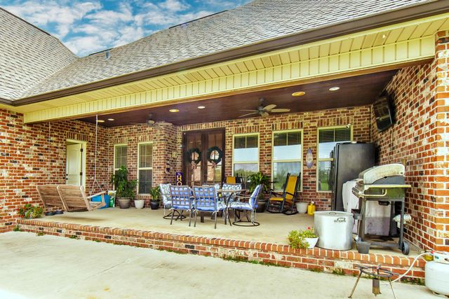 671 Bayou Dularge Rd, Houma, LA 70363