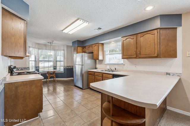 9624 Kini Place, Diamondhead, MS 39525