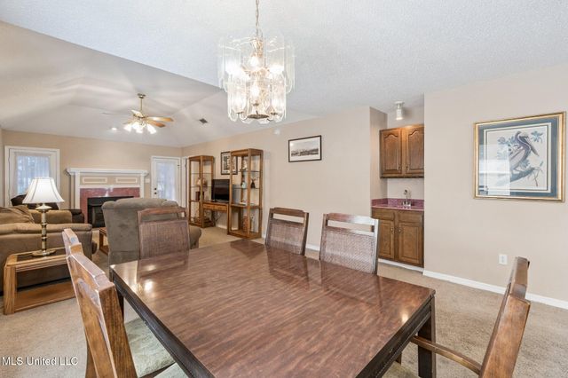 9624 Kini Place, Diamondhead, MS 39525