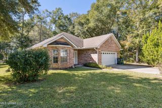 9624 Kini Place, Diamondhead, MS 39525