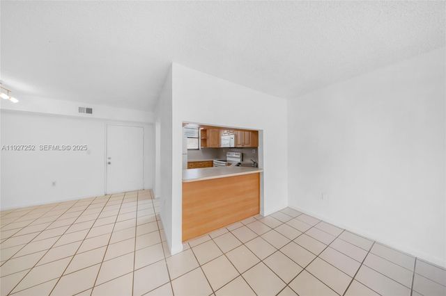 5765 W 25th Ct 411, Hialeah, FL 33016