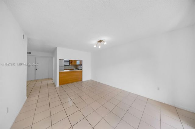 5765 W 25th Ct 411, Hialeah, FL 33016