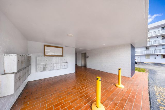 5765 W 25th Ct 411, Hialeah, FL 33016