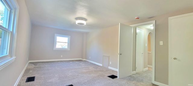 726 S Falcon Street, South Bend, IN 46619