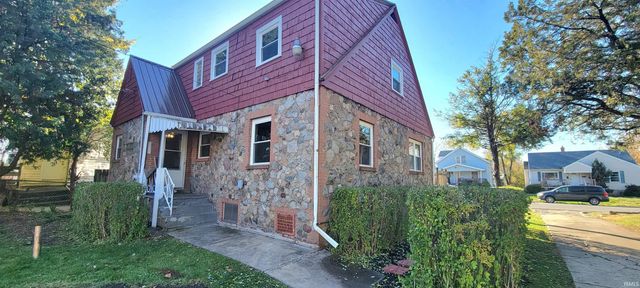 726 S Falcon Street, South Bend, IN 46619