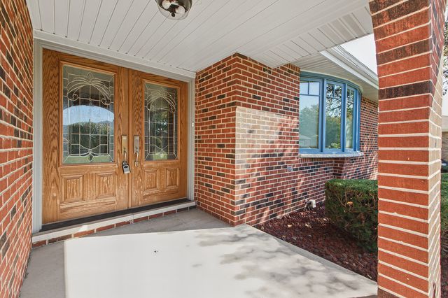 15551 Frances Lane, Orland Park, IL 60462