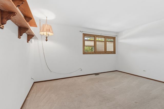 15551 Frances Lane, Orland Park, IL 60462
